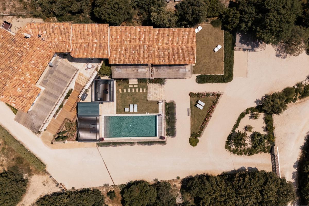 Le domaine complet  Les Grenadiers de Saint Sat en Luberon  - Gites et maison de vacances