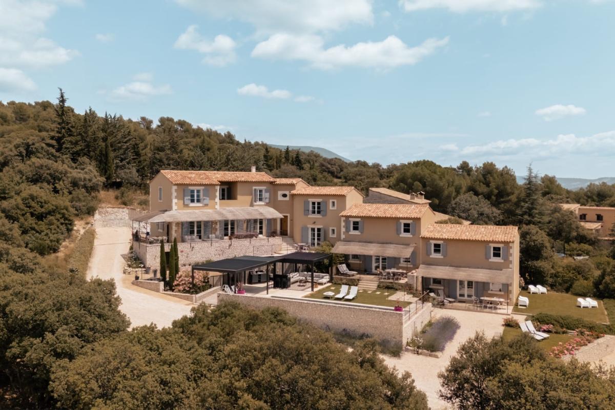 Domaine La Calade - Gites et maison de vacances