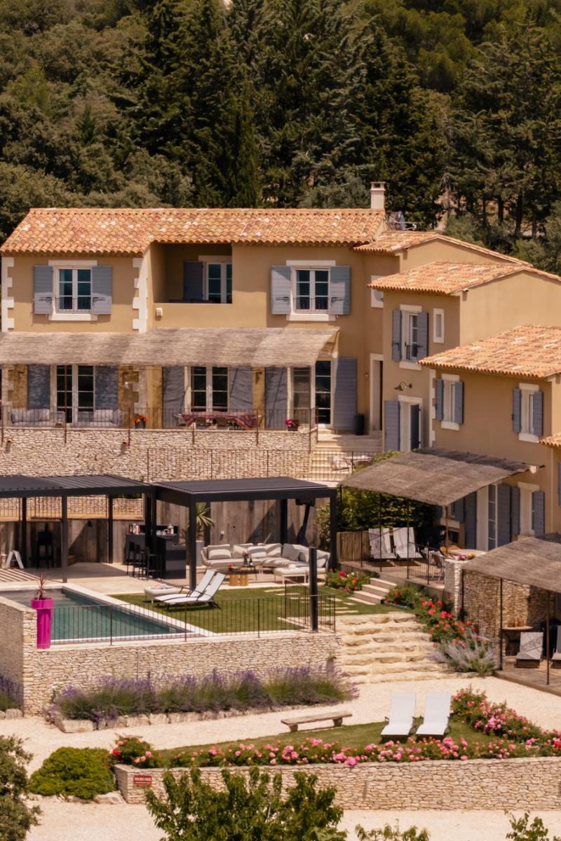 Les Grenadiers de Saint Sat en Luberon  - Gites et maison de vacances Les Grenadiers de Saint Sat en Luberon  - Gites et maison de vacances