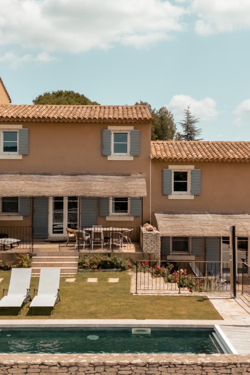 Les Grenadiers de Saint Sat en Luberon  - Gites et maison de vacances Les Grenadiers de Saint Sat en Luberon  - Gites et maison de vacances